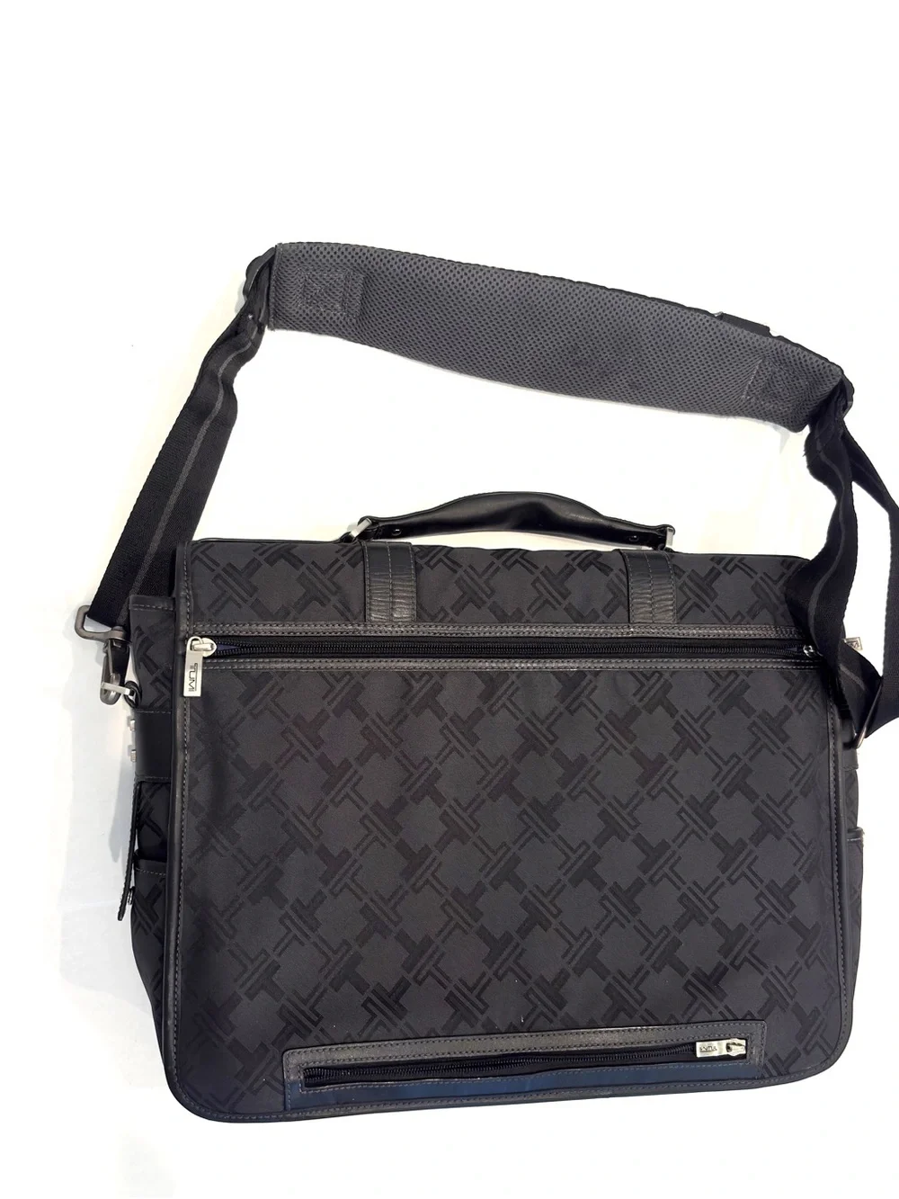 Tumi clean non